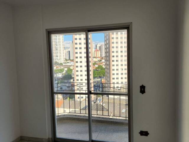 Locação em Vila Bertioga - São Paulo