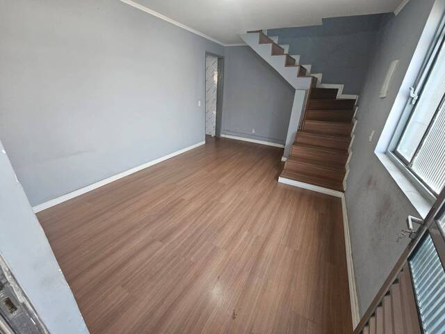 #126 - Casa para Venda em São Paulo - SP - 1