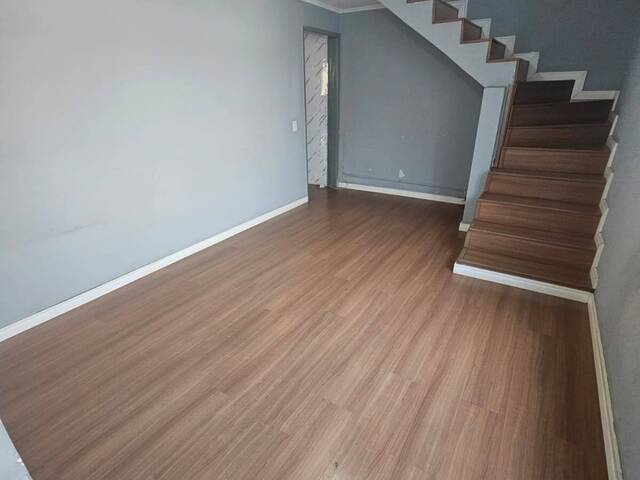 #126 - Casa para Venda em São Paulo - SP - 2